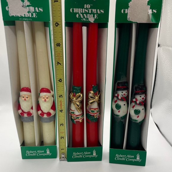 Festive Christmas Candle Set - Red, Green, and White - Picture 6 of 6